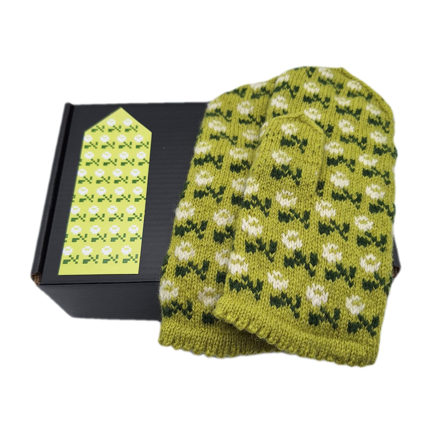 WHITE ROSES Knitting Kit – Mittens