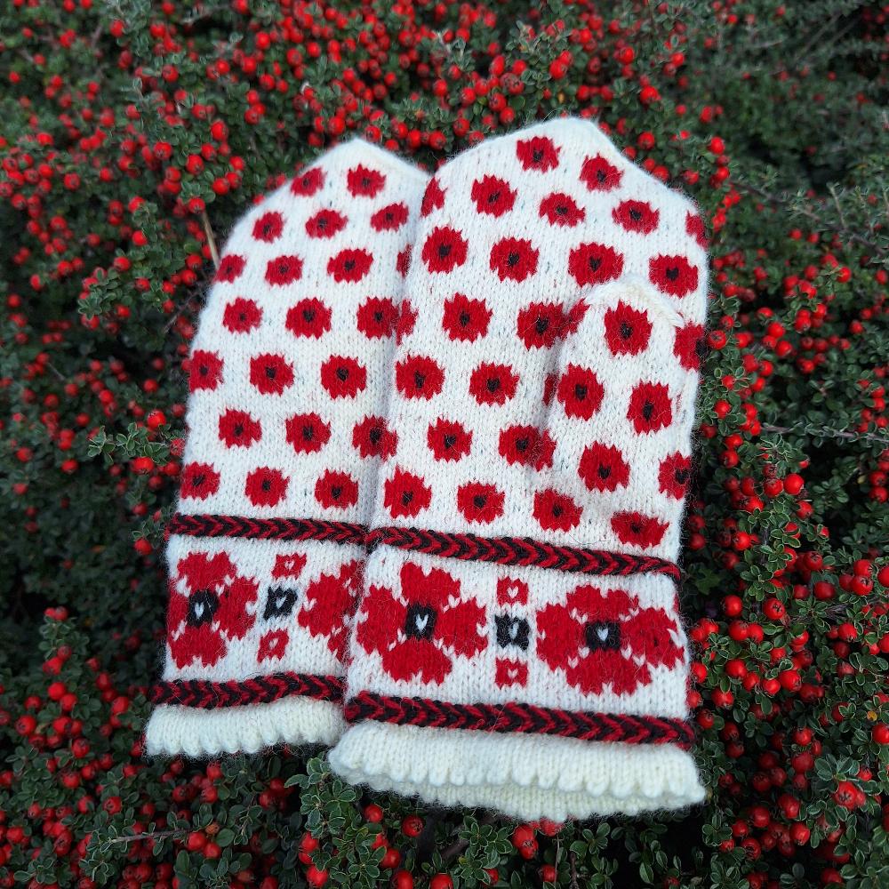 POPPIES Mittens Knitting Kit