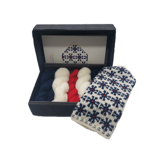 Knitting kit "Midnight Flakes - 1"