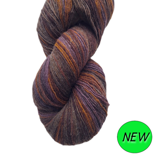 Colour DIFFERENT SHADES OF BROWN/ORANGE/PURPLE