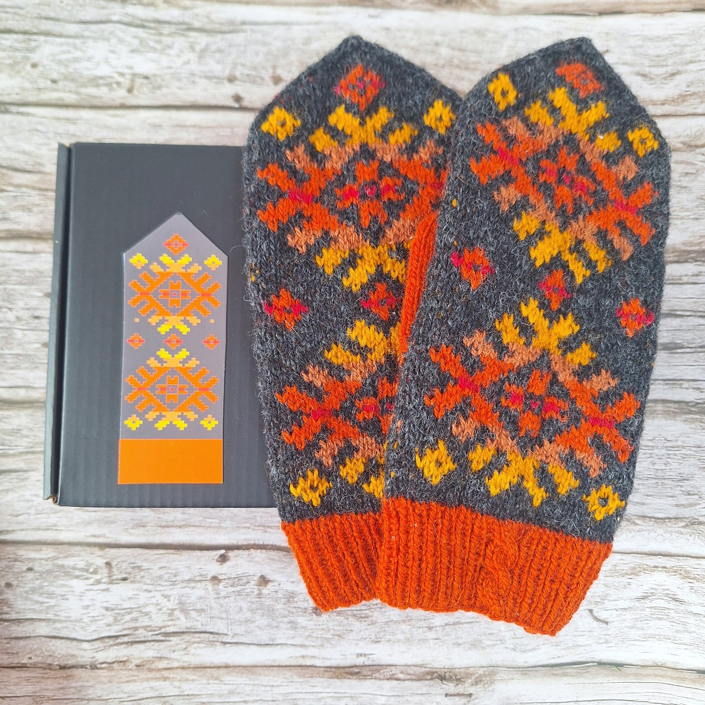 Little Oak Tree Mittens Knitting Kit