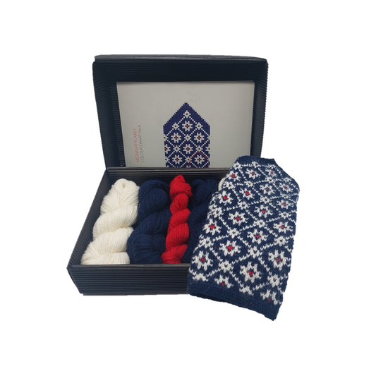 Knitting kit "Midnight Flakes - 4"