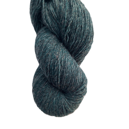 Colour SEA BLUE (TEAL) (1 skein available)